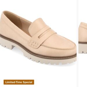Women's Tan Loafers